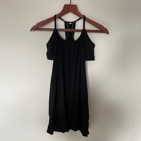 Lululemon Tank Top - Black (Size 2) - Picture 2 of 3